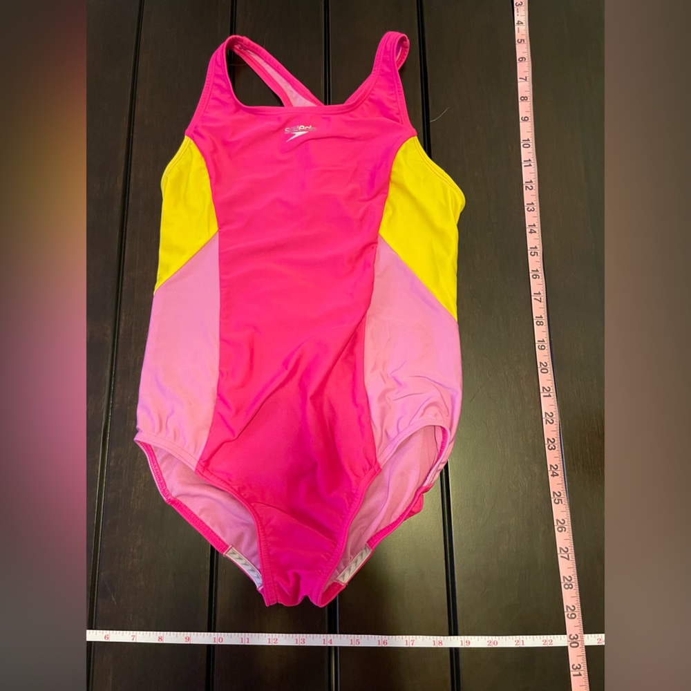 Speedo Vibrant Pink Swimwear